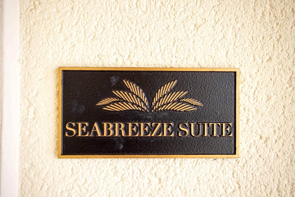 24-ChateaudesPalmiers-Seabreeze Suite